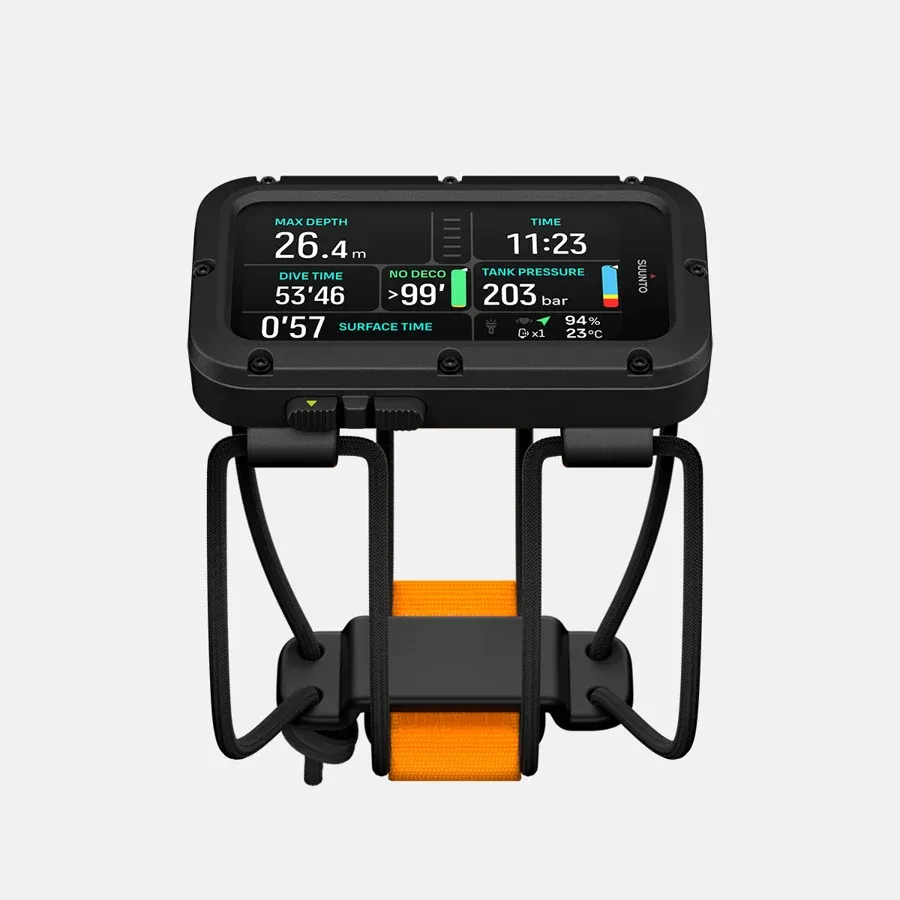 suunto_nautic-black_bungee-strap_front-tilt_surface-1200x1200px.webp